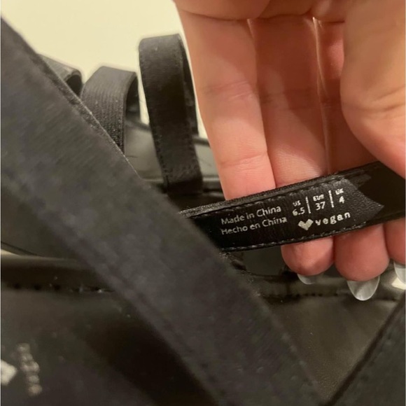 Black platform sandals - Picture 3 of 3